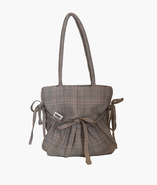 Carrie tote in grey check